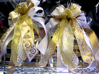 Italian Dinner Gift Basket - with Bows