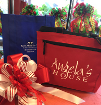Custom printed holiday totes or mugs make amazing gifts for businesses, offices, family get togethers and more.